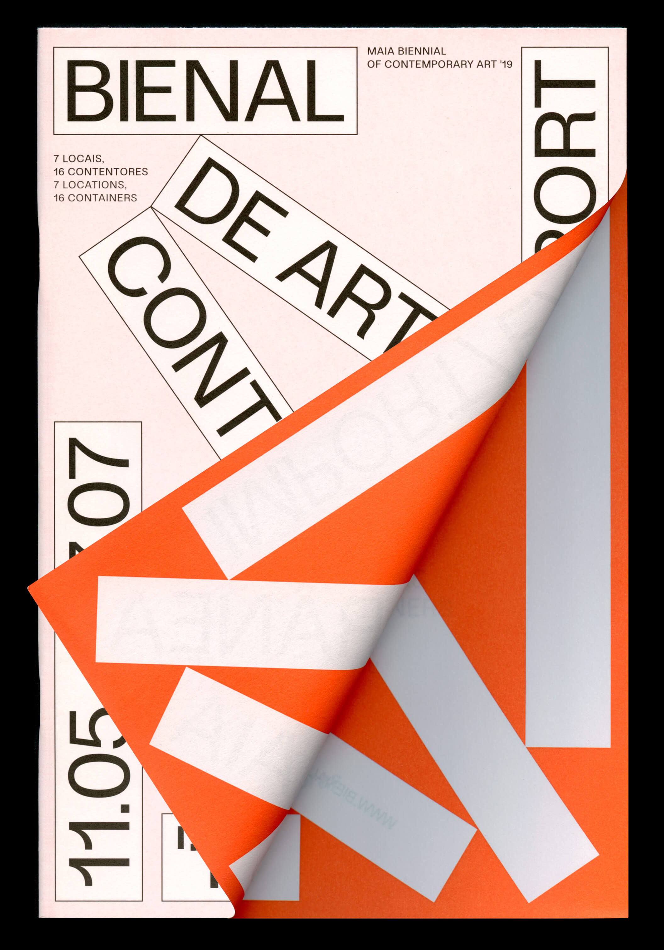 Brochure with the biennial programme